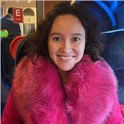 Want to learn a language in a fun and effective way? Whether it's English or Portuguese, I am sure I can help you!